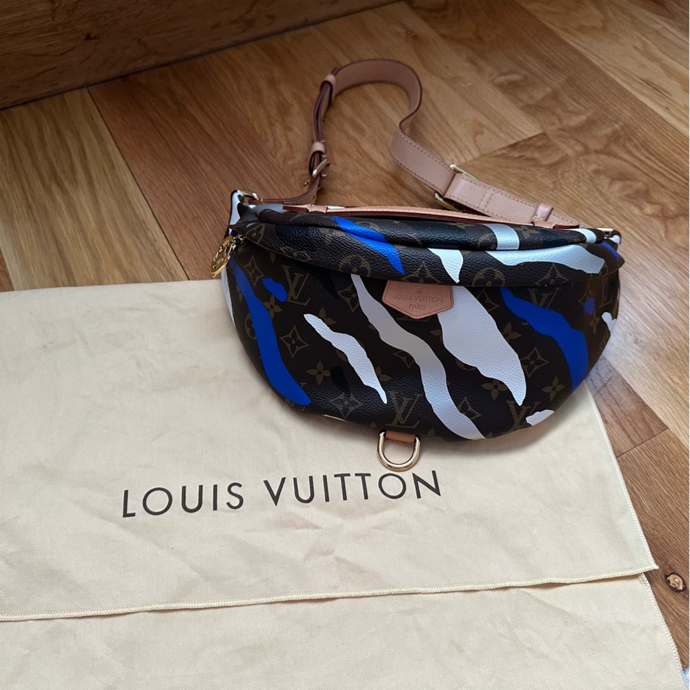 Louis Vuitton BumBag Limited Edition LOL League of Legends Monogram Canvas